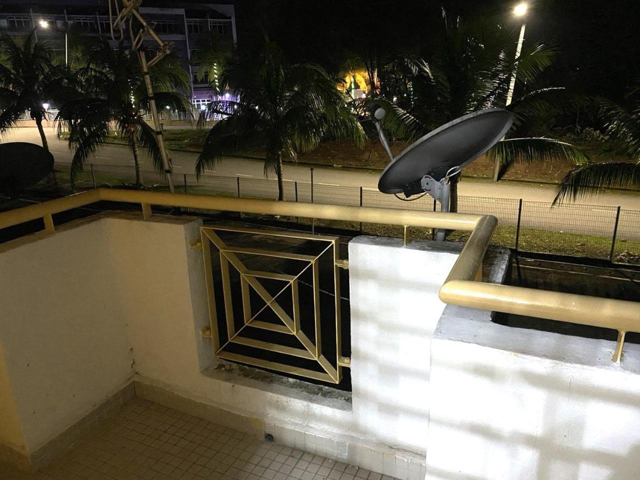 Purnama Homestay At Oceanview Resort Πορτ Ντίξον Εξωτερικό φωτογραφία